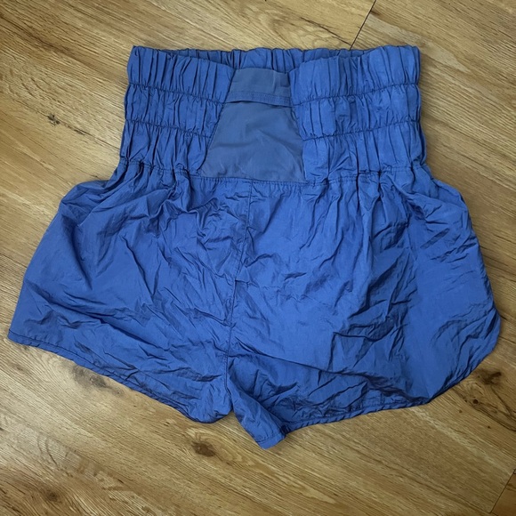 FREE PEOPLE SHORTS - Picture 2 of 2